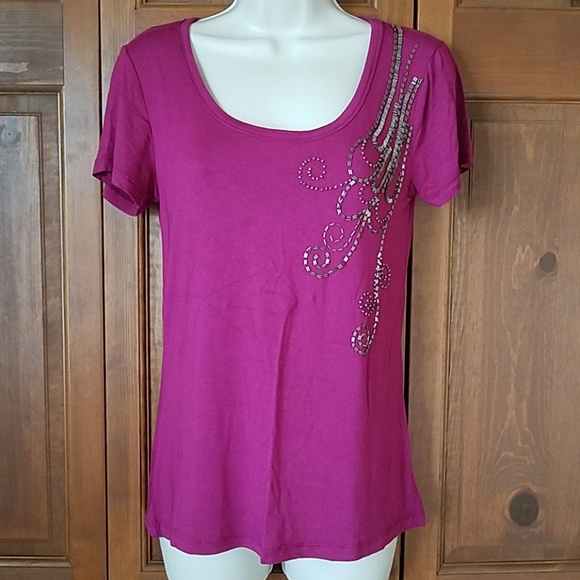 Cable & Gauge Tops - 💕 5/$25 Pink Beaded Cable & Gauge Dressy T-Shirt